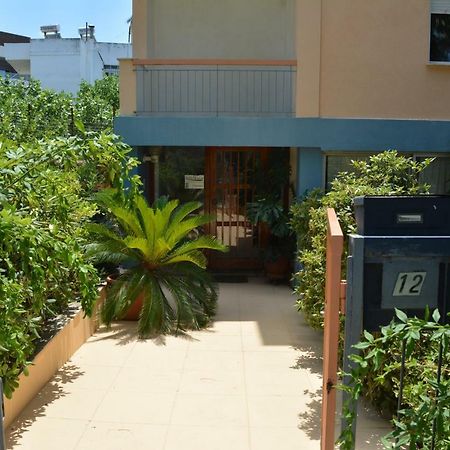 Spacious Apartment With Balconies, Ac, King Bed, Near Dt And Transports Athens Luaran gambar